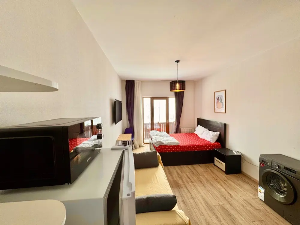 Apartment 103 photo 3