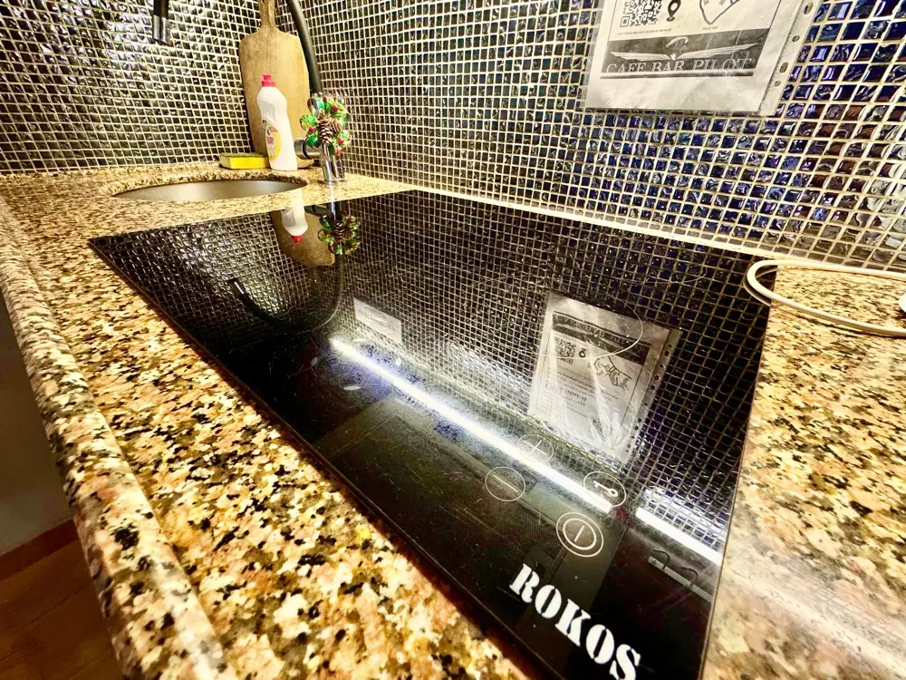 Apartment 109 photo 17