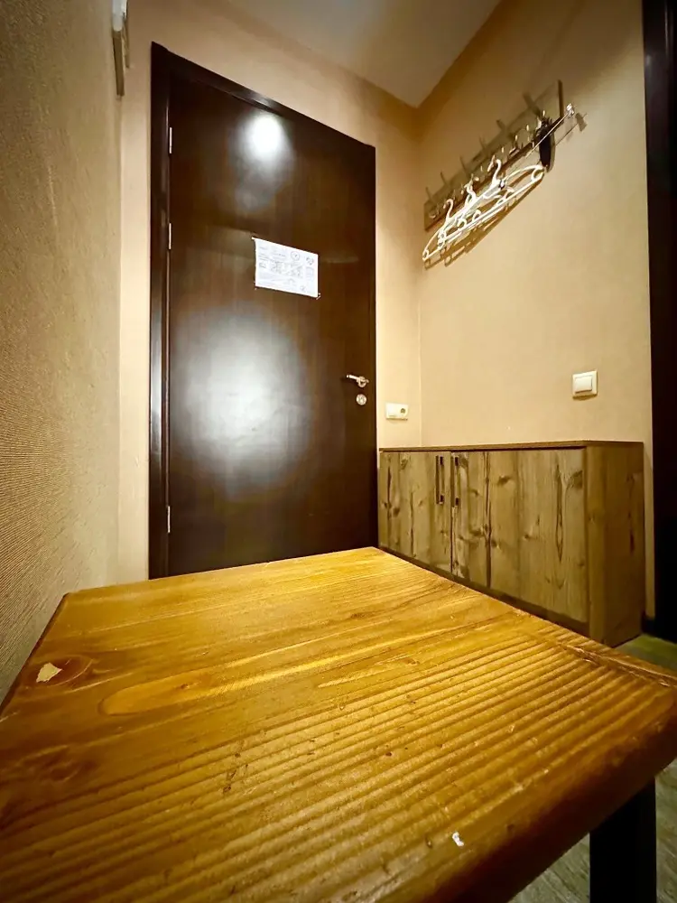 Apartment 207 photo 11