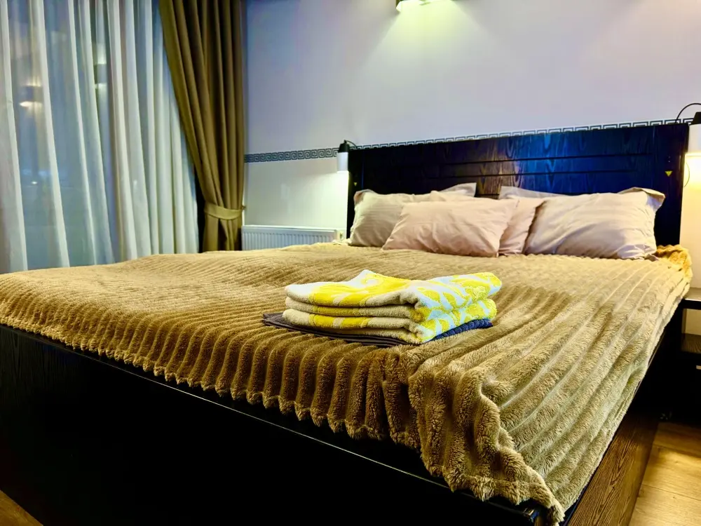 Apartment 327 photo 12