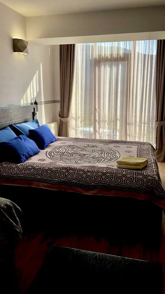 Apartment 328 photo 11